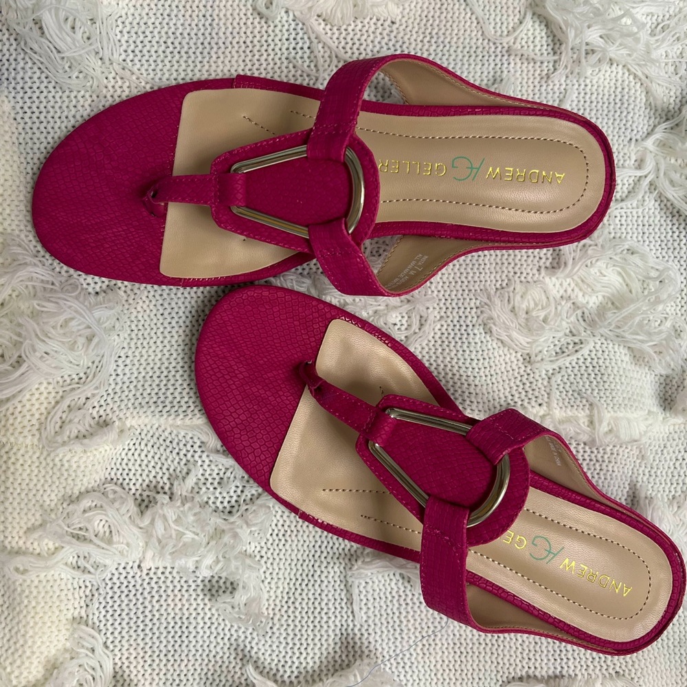 Pink Andrew Geller heeled sandals